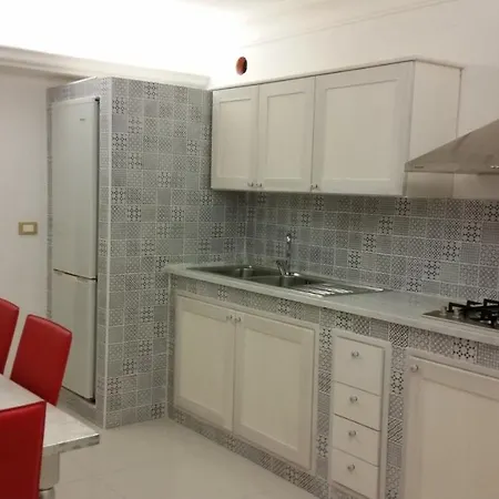 Stabile Basement Apartment Palermo